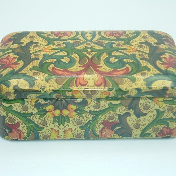 Italian Florentine lacquer trinket box (small for rings or earrings) LOVELY! - Picture 2 of 7